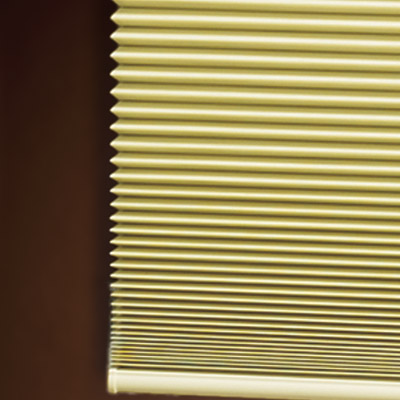 High-end honeycomb shade