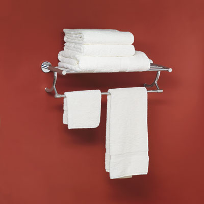 Train-style towel rack

