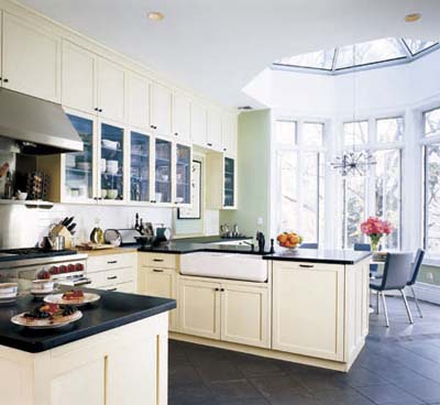 conservatory kitchen breakfast eating area