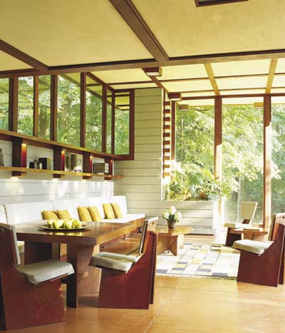 Frank Lloyd Wright sunroom