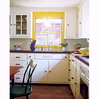 Complements: Yellow and Violet example