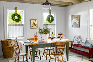 dining room with festive Christmas decorations