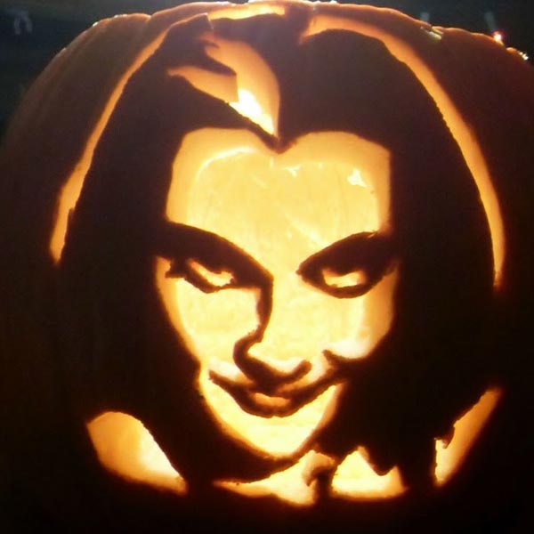 pumpkin carving contest lily munster