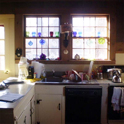 Cozy and Conventional: Before image for TOH Reader Remodel Kitchen 2012