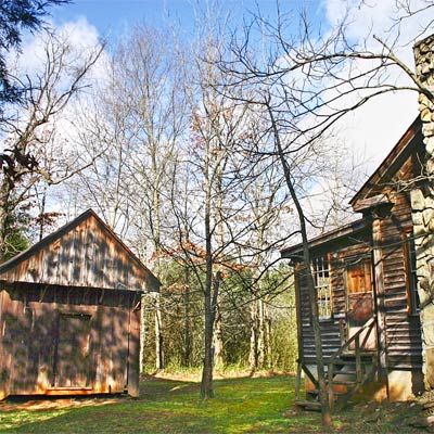 outbuildings for a Georgia farmhouse built in the 1840s