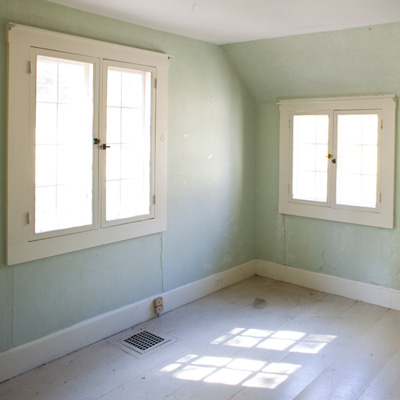room before remodel of This Old House TV Essex project house