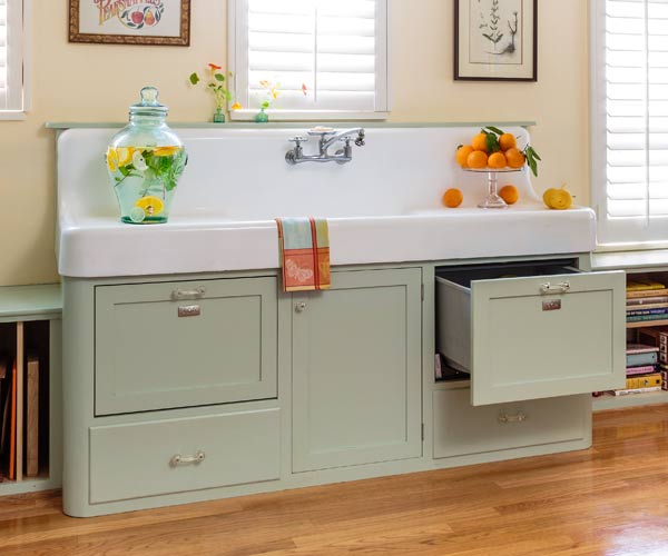 A Cottage Style Bathroom Vanity Makeover - Exquisitely Unremarkable