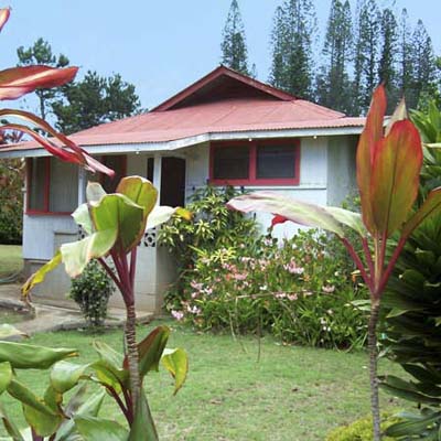 an plantation-style bungalow in Lana'i, Hawaii