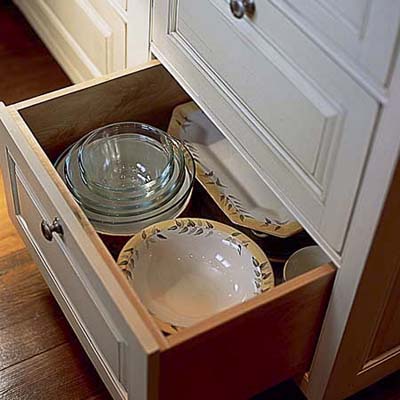 deep kitchen storage drawers
