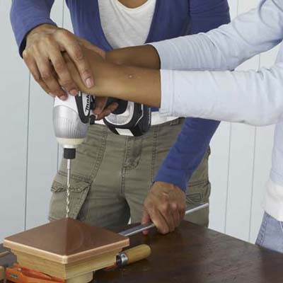 Make a hole for the wire in the top build bird feeder