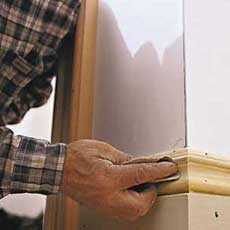 Tom Silva runs baseboards